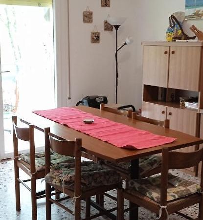 Appartamento In Centro Bibione Kültér fotó